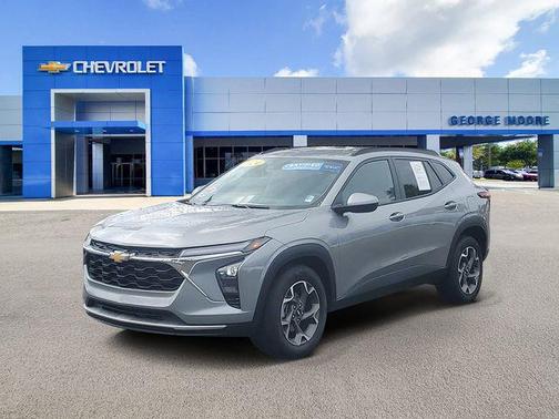 2024 Chevrolet Trax LT