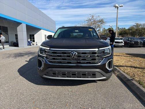 2025 Volkswagen Atlas 2.0T SEL