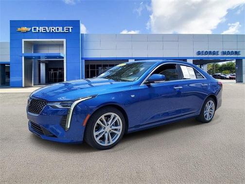 2022 Cadillac CT4 Luxury