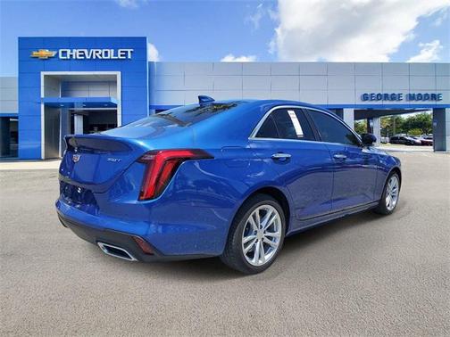 2022 Cadillac CT4 Luxury