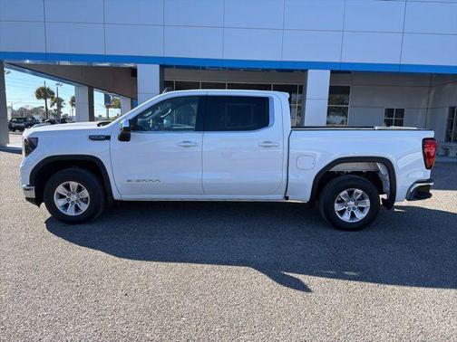 2022 GMC Sierra 1500 SLE