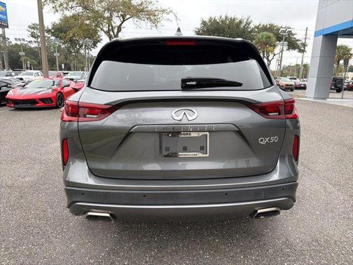 2022 INFINITI QX50 LUXE