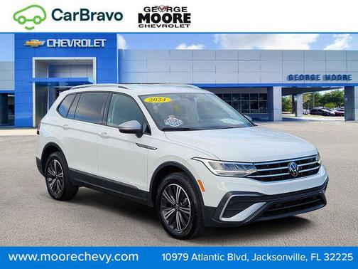 2024 Volkswagen Tiguan 2.0T Wolfsburg Edition