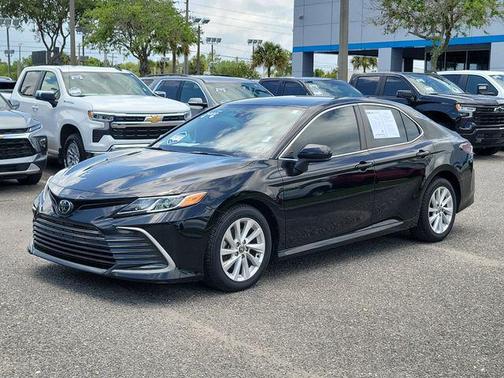 Midnight Black Metallic 2022 Toyota Camry LE