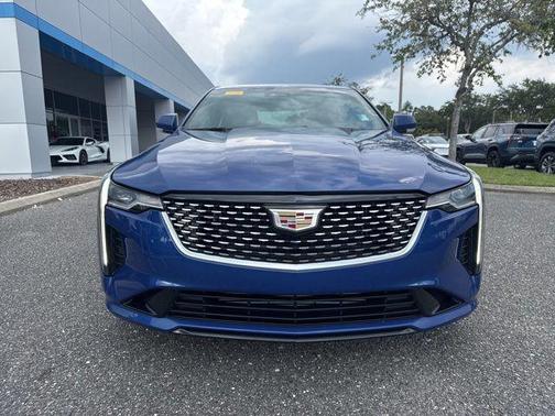 2024 Cadillac CT4 Luxury