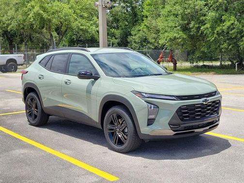 Cacti Green 2026 Chevrolet Trax FWD ACTIV
