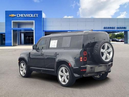 2022 Land Rover Defender 110 X-Dynamic SE