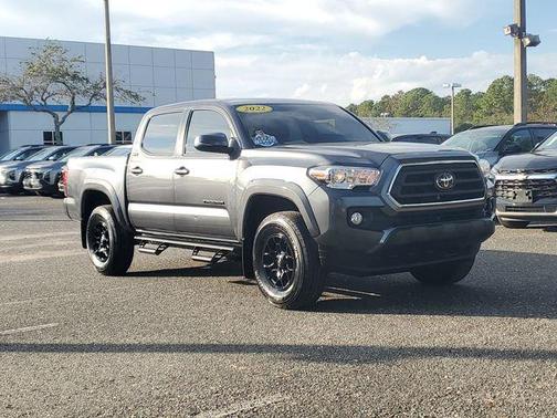 2022 Toyota Tacoma SR5