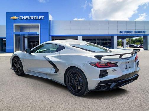 Blade Silver Metallic 2026 Chevrolet Corvette Stingray w/2LT