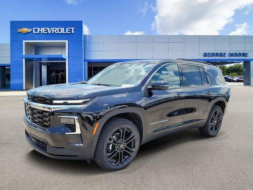 Mosaic Black Metallic 2026 Chevrolet Traverse LT