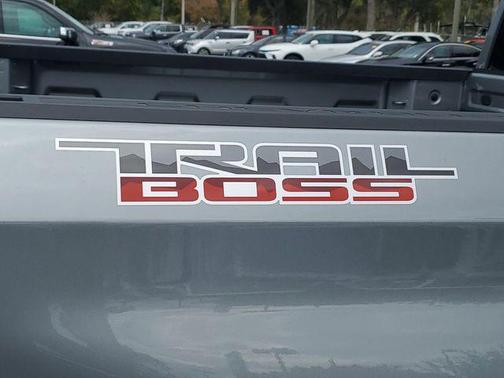 2025 Chevrolet Silverado 1500 Custom Trail Boss