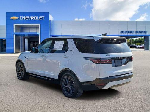 2022 Land Rover Discovery P300 S R-Dynamic