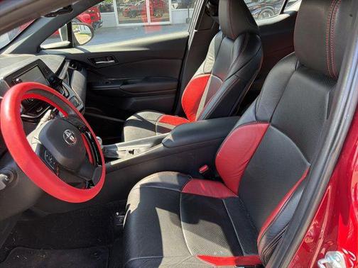 2018 Toyota C-HR XLE