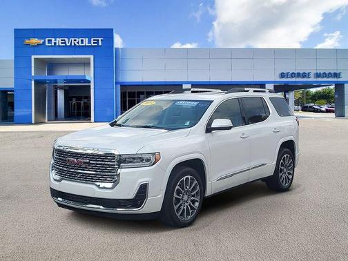 2023 GMC Acadia Denali