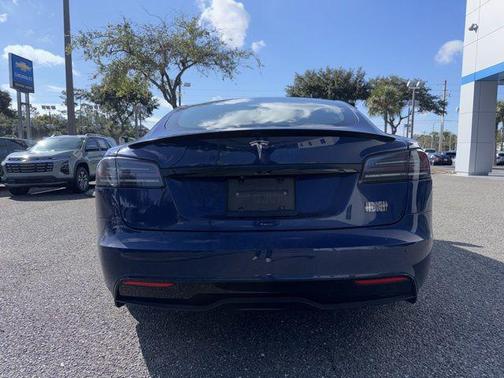 2022 Tesla Model S Plaid