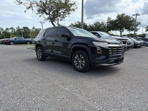 Mosaic Black Metallic 2025 Chevrolet Equinox 1LT