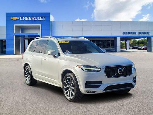 2018 Volvo XC90 T5 Momentum