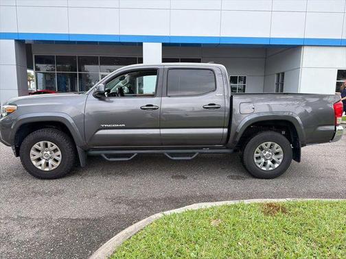 2017 Toyota Tacoma SR5