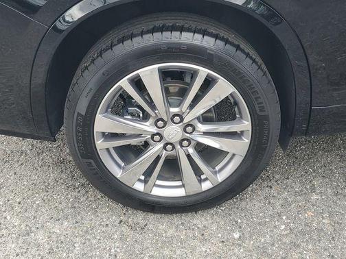 2025 Cadillac XT6 Premium Luxury FWD