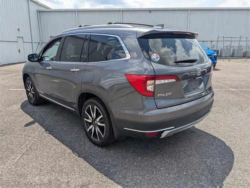 2021 Honda Pilot Touring 8-Passenger