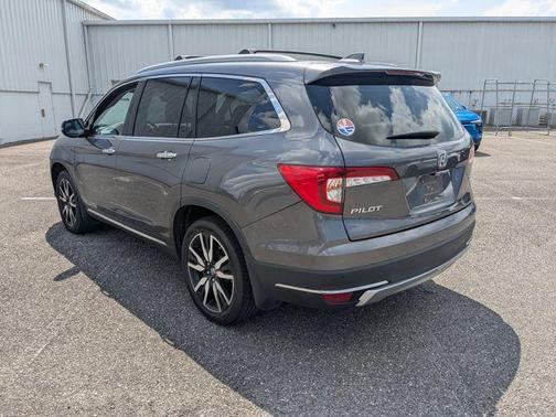 2021 Honda Pilot Touring 8-Passenger