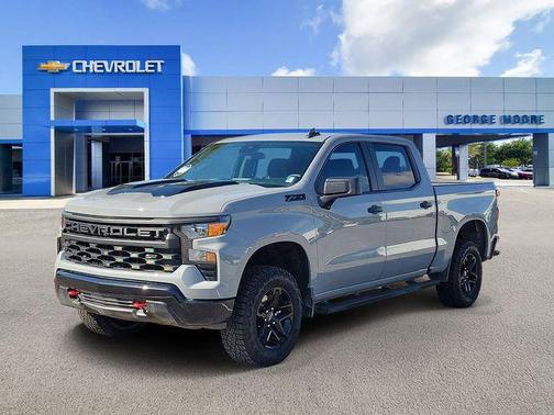 Slate Gray Metallic 2025 Chevrolet Silverado 1500 Custom Trail Boss