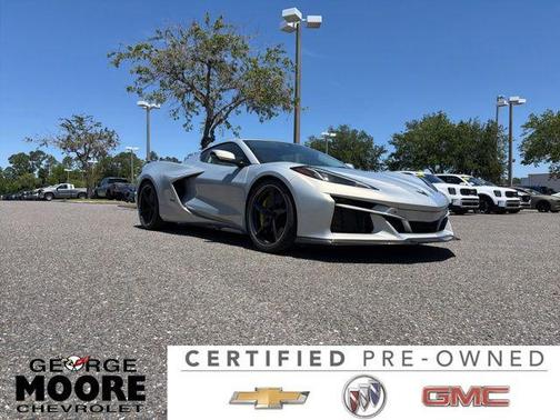 Silver Flare Metallic 2024 Chevrolet Corvette E-Ray RWD Coupe 3LZ