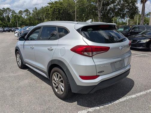 2017 Hyundai TUCSON SE Plus