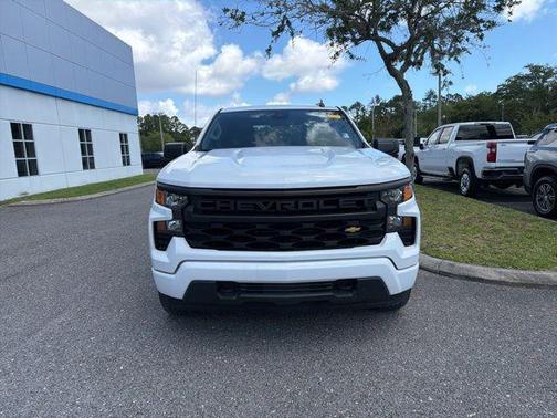 Summit White 2022 Chevrolet Silverado 1500 Custom