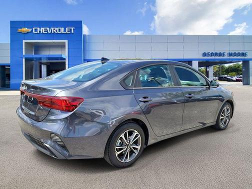 Gravity Gray 2024 Kia Forte LXS