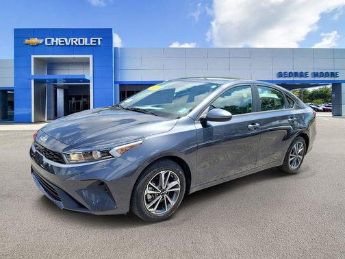 Gravity Gray 2024 Kia Forte LXS