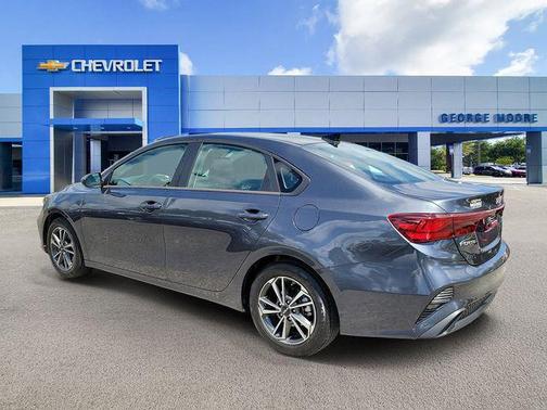 Gravity Gray 2024 Kia Forte LXS