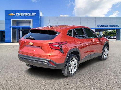 Cayenne Orange Metallic 2024 Chevrolet Trax LS