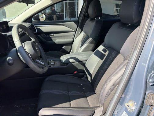 2024 Mazda CX-50 2.5 S Premium Package