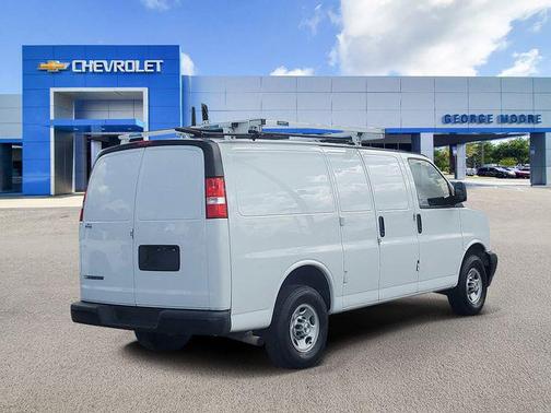 2023 Chevrolet Express 2500 RWD 2500 Regular Wheelbase WT