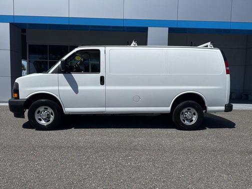 2023 Chevrolet Express 2500 RWD 2500 Regular Wheelbase WT