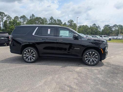 2025 Chevrolet Tahoe 4WD High Country