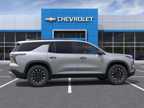 Sterling Gray Metallic 2026 Chevrolet Traverse AWD Z71
