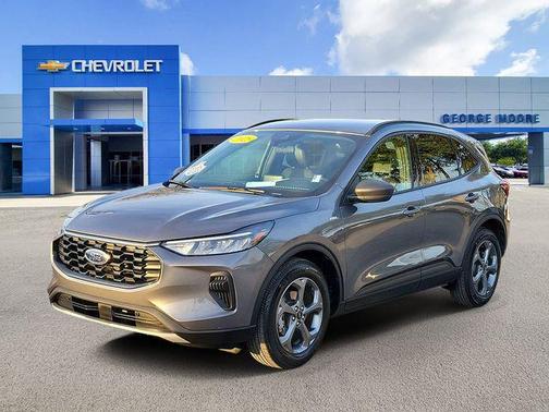 2025 Ford Escape ST-Line