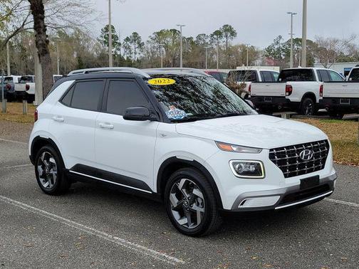 2022 Hyundai VENUE Limited
