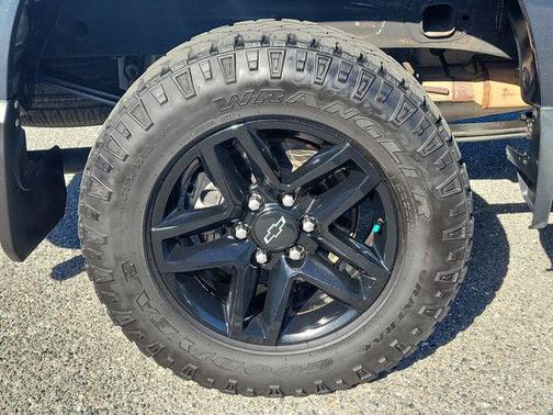 2020 Chevrolet Silverado 1500 Custom Trail Boss