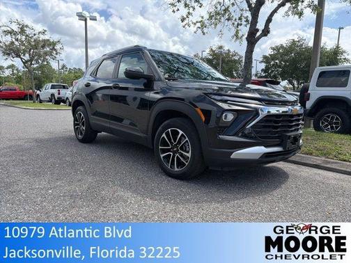 Mosaic Black Metallic 2025 Chevrolet Trailblazer LT