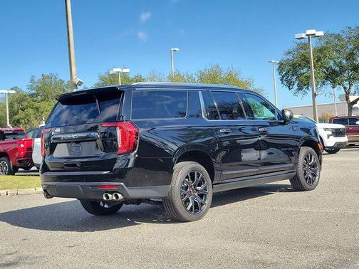 2024 GMC Yukon XL Denali Ultimate