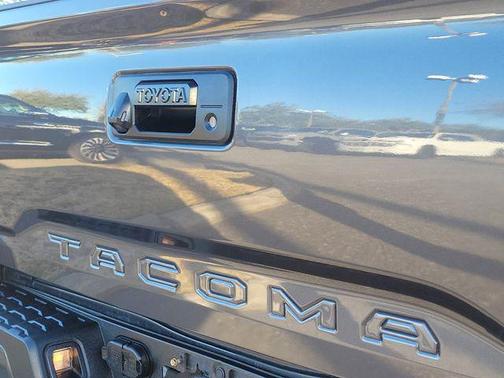 2018 Toyota Tacoma SR5