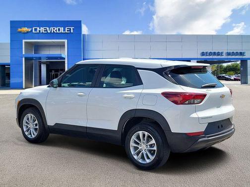 Summit White 2024 Chevrolet Trailblazer LS