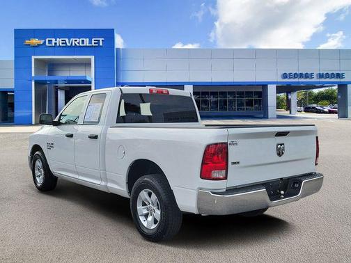 Bright White Clearcoat 2024 RAM 1500 Classic SLT