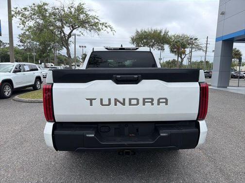 Ice Cap 2025 Toyota Tundra SR