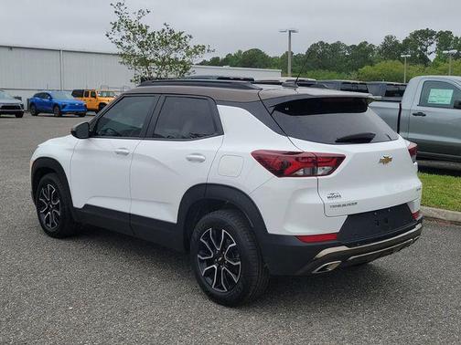 Summit White 2021 Chevrolet Trailblazer ACTIV