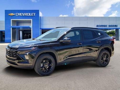 Mosaic Black Metallic 2026 Chevrolet Trax LT