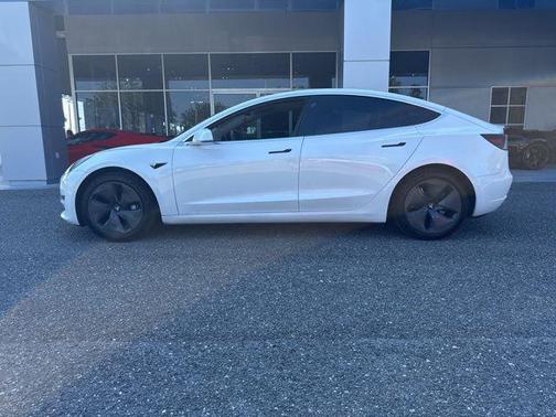 2020 Tesla Model 3 Standard Range Plus